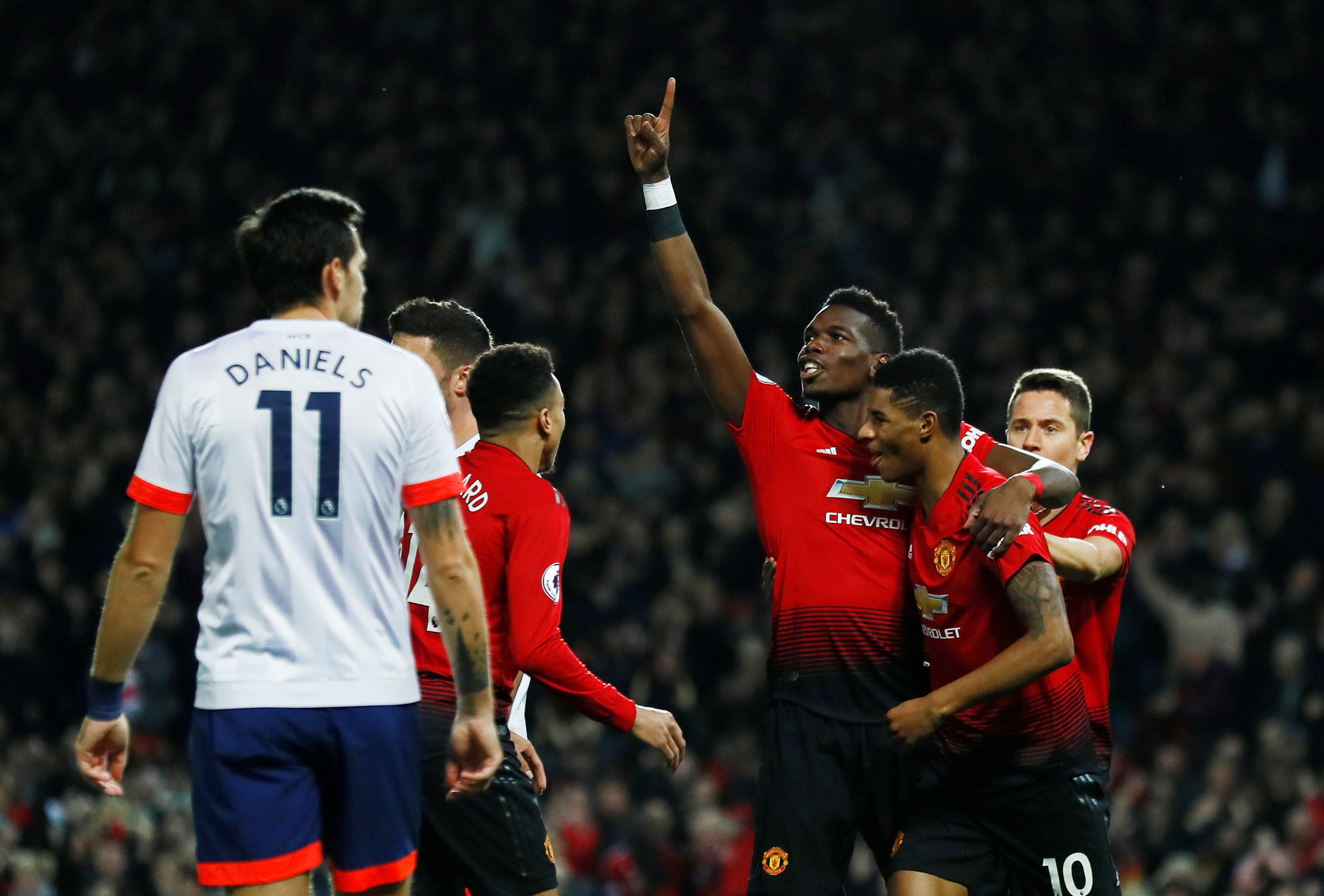 也显示出他 也显示出他