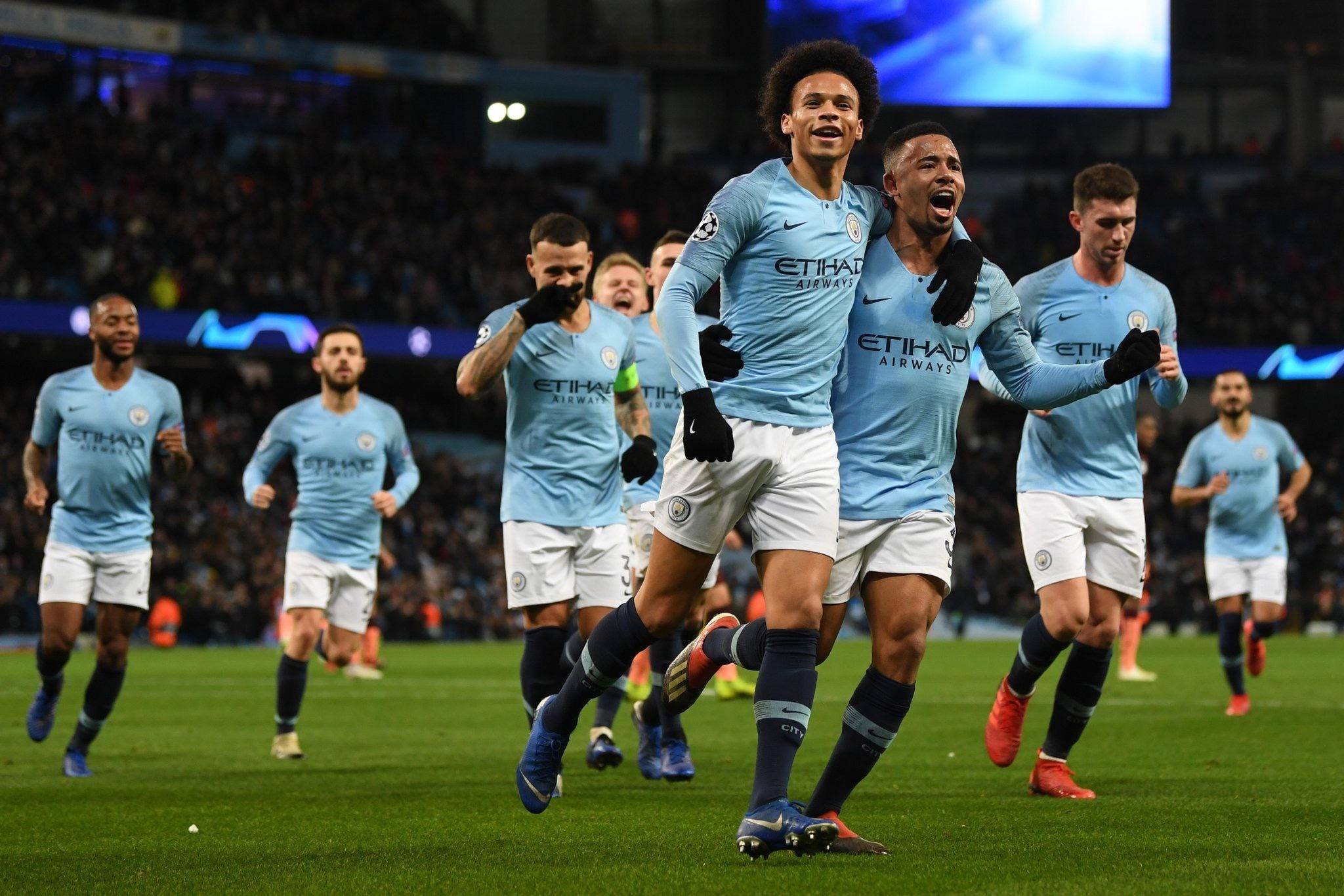 奠定了坚实 奠定了坚实